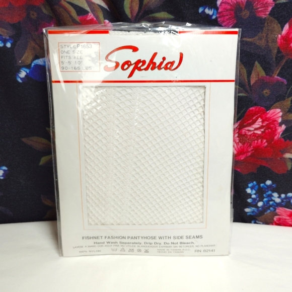 CLEARANCE Sophia Fishnet Stockings Lot OF 5 White Side Seams Back Seams Vintage - Picture 13 of 17